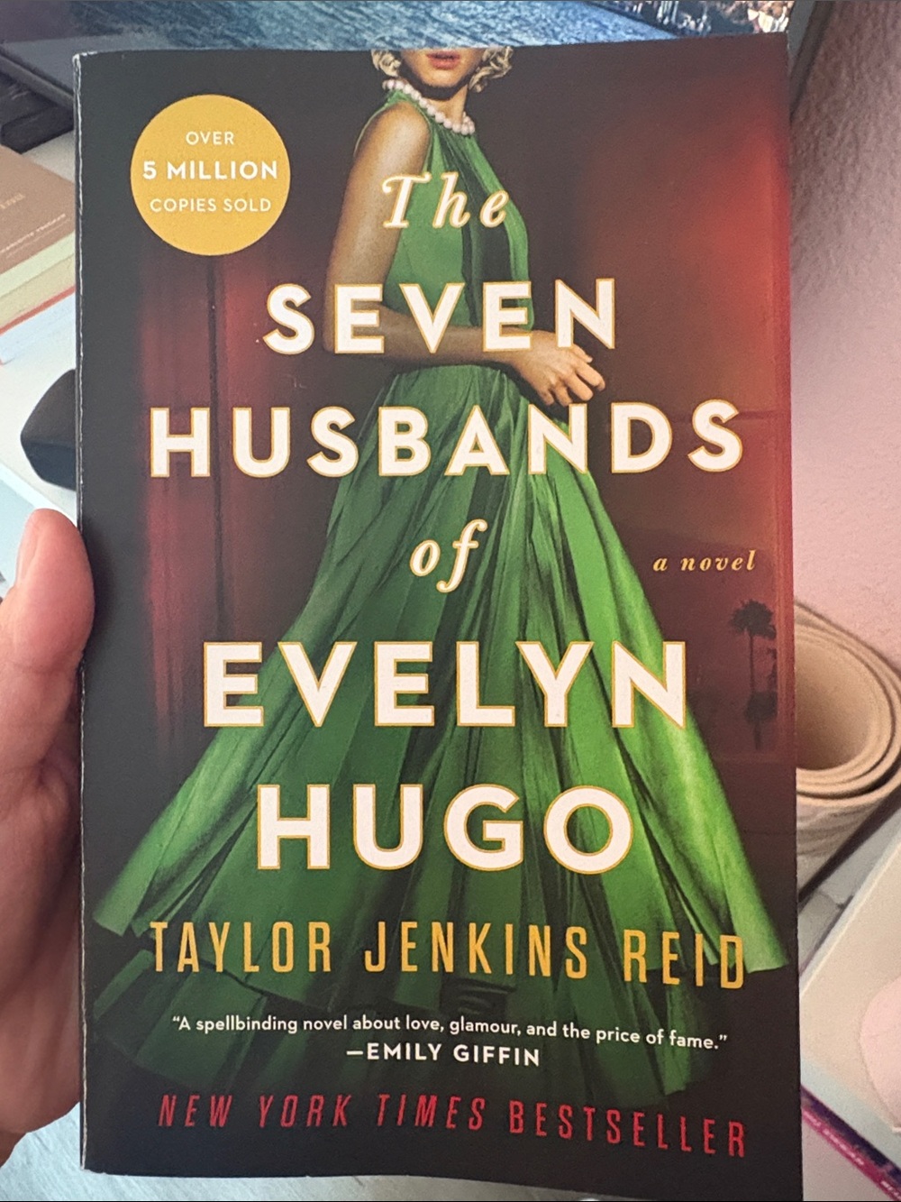 The Seven Husbands of Evelyn Hugo by Taylor Jenkins Reid - Green Cover